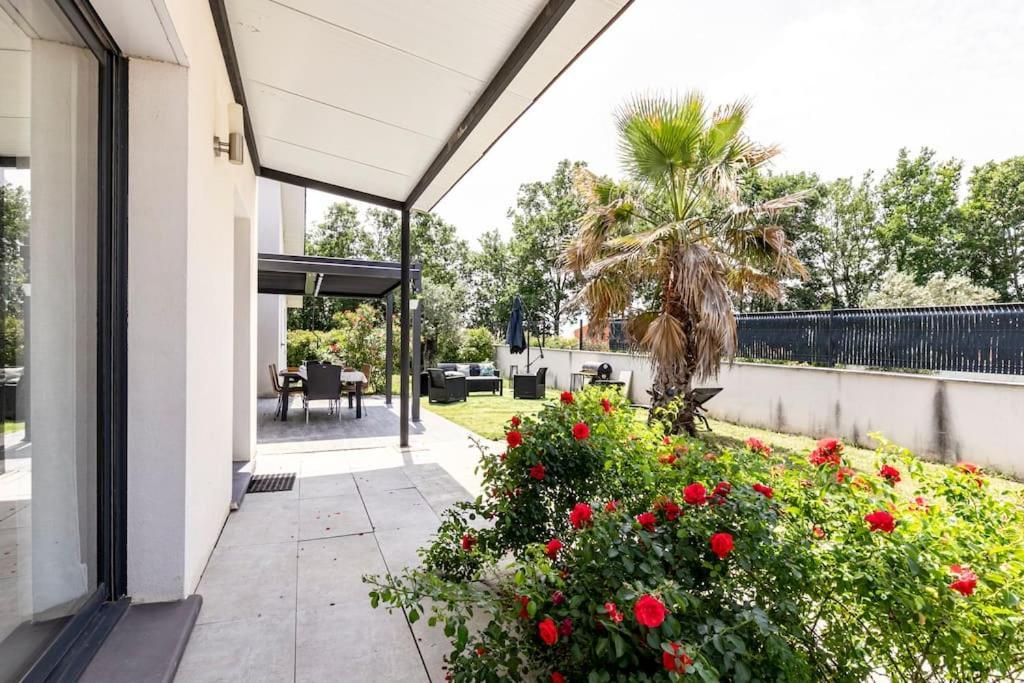 Villa Des Rives Du Tarn Avec Jacuzzi Montans Esterno foto