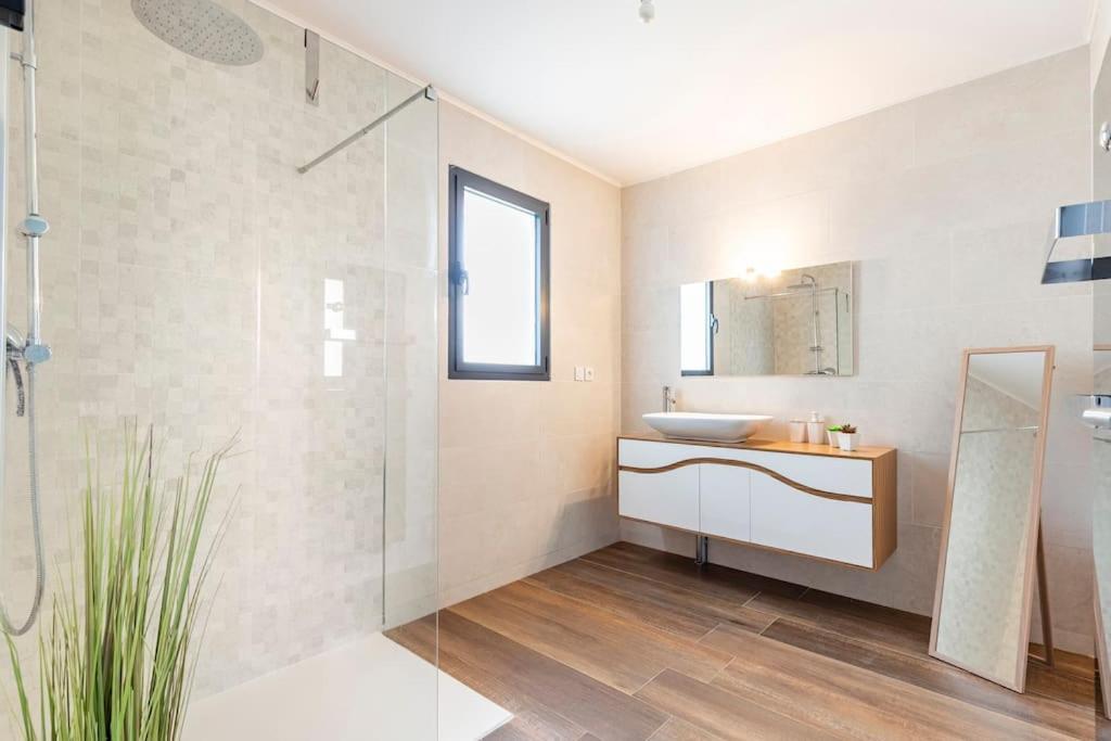 Villa Des Rives Du Tarn Avec Jacuzzi Montans Esterno foto