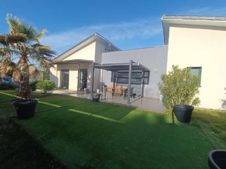 Villa Des Rives Du Tarn Avec Jacuzzi Montans Esterno foto